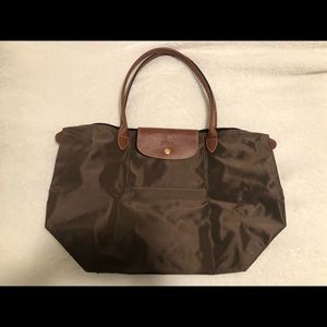Olive Longchamp tote, purchased in Paris